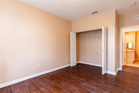 Condominio en venta en Davenport, Florida, 3 dormitorios, 143.26 m2 № 1842106 - foto 17