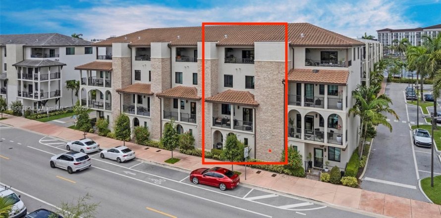 Adosado en Doral, Florida 3 dormitorios, 259.1 m2 № 1887333