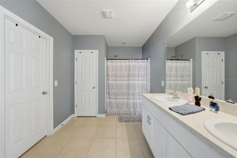 House in Punta Gorda, Florida 3 bedrooms, 163.14 sq.m. № 2110877 - photo 19