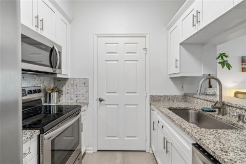 Copropriété à louer à Tampa, Floride: 1 chambre, 62.52 m2 № 2150461 - photo 5