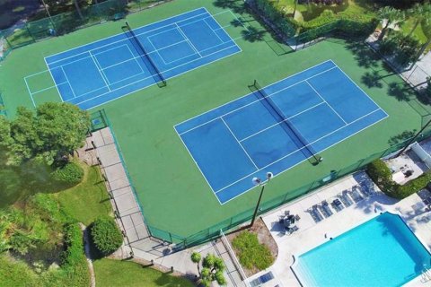 Condo in Sarasota, Florida, 1 bedroom  № 828429 - photo 19