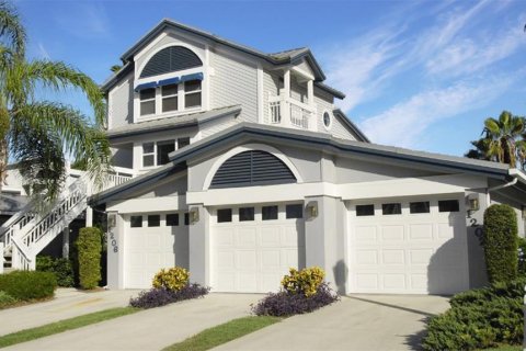 Condo in Sarasota, Florida, 1 bedroom  № 828429 - photo 17