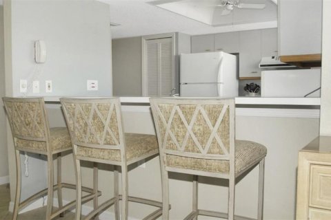 Condo in Sarasota, Florida, 1 bedroom  № 828429 - photo 7