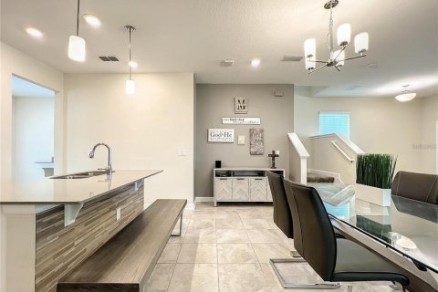 House in Winter Garden, Florida 4 bedrooms, 189.71 sq.m. № 1400965 - photo 13