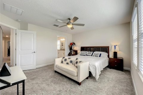 House in Winter Garden, Florida 4 bedrooms, 189.71 sq.m. № 1400965 - photo 24