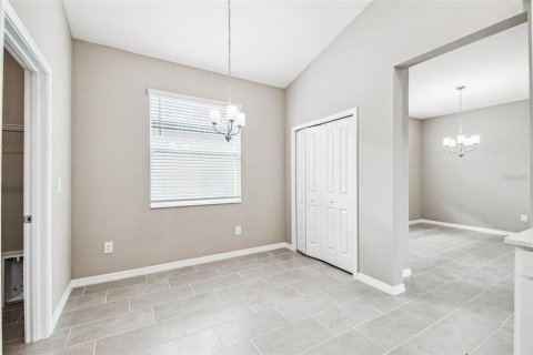Casa en venta en Brooksville, Florida, 4 dormitorios, 179.86 m2 № 1918254 - foto 11
