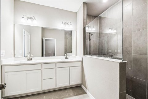 Casa en venta en Brooksville, Florida, 4 dormitorios, 179.86 m2 № 1918254 - foto 15