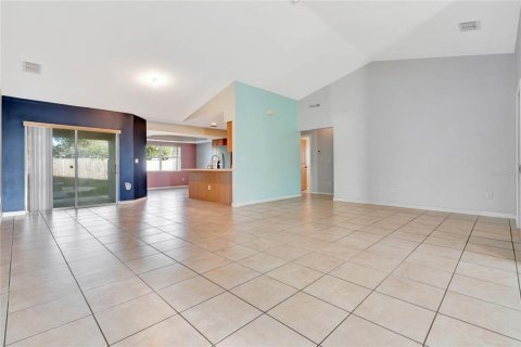 House in Spring Hill, Florida 3 bedrooms, 183.85 sq.m. № 1425506 - photo 15