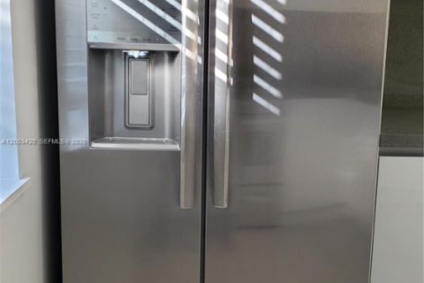 Apartment in Coral Gables, Florida 1 bedroom, 68.28 sq.m. № 2066625 - photo 6