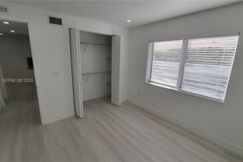 Apartment in Coral Gables, Florida 1 bedroom, 68.28 sq.m. № 2066625 - photo 20