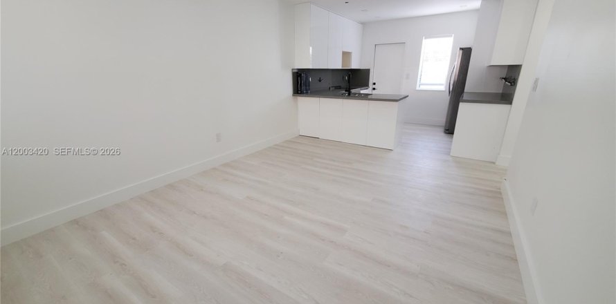 Apartment in Coral Gables, Florida 1 bedroom, 68.28 sq.m. № 2066625