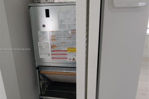 Apartment in Coral Gables, Florida 1 bedroom, 68.28 sq.m. № 2066625 - photo 9