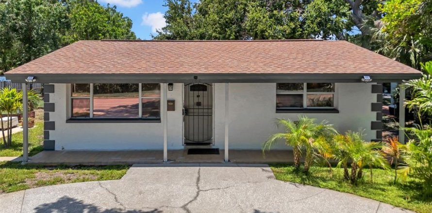 Casa en Saint Petersburg, Florida 2 dormitorios, 70.51 m2 № 1833112