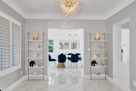 House in Hollywood, Florida 7 bedrooms № 1950729 - photo 30