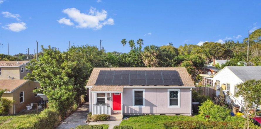 Casa en West Palm Beach, Florida 3 dormitorios, 111.39 m2 № 2071286