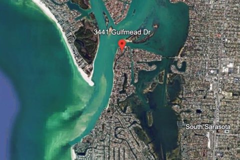House in Sarasota, Florida 6 bedrooms, 443.05 sq.m. № 2388367 - photo 5