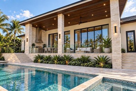 House in Sarasota, Florida 6 bedrooms, 443.05 sq.m. № 2388367 - photo 2