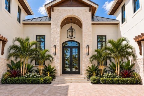 House in Sarasota, Florida 6 bedrooms, 443.05 sq.m. № 2388367 - photo 9