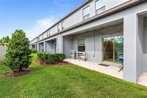 Adosado en venta en Land O' Lakes, Florida, 3 dormitorios, 148.74 m2 № 2107580 - foto 25