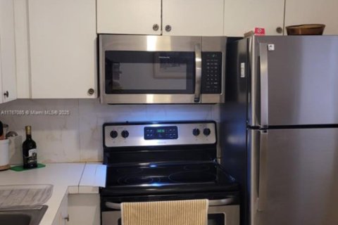 Copropriété à vendre à Deerfield Beach, Floride: 1 chambre, 54.35 m2 № 2020578 - photo 9