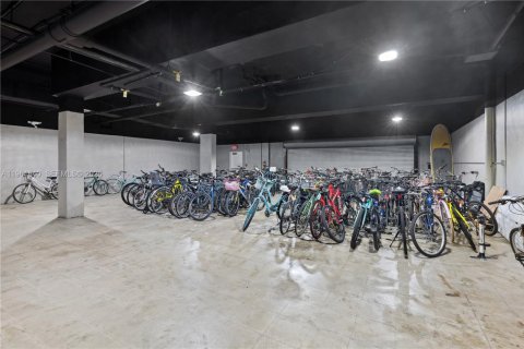 Condominio en alquiler en Miami Beach, Florida, 1 dormitorio, 74.69 m2 № 2071077 - foto 28