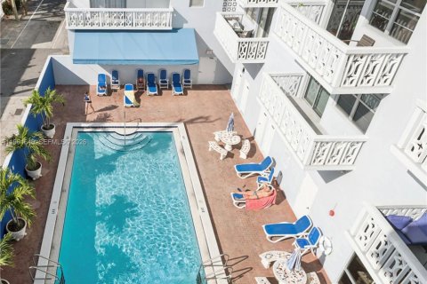 Condominio en alquiler en Miami Beach, Florida, 1 dormitorio, 74.69 m2 № 2071077 - foto 26
