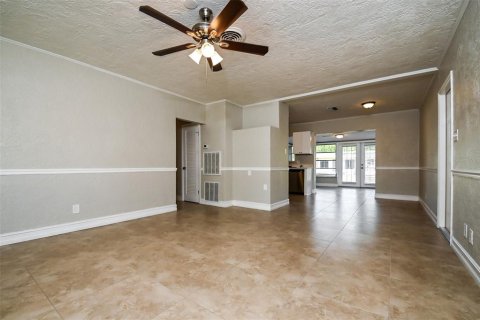 Casa en alquiler en Sarasota, Florida, 3 dormitorios, 120.68 m2 № 1591880 - foto 3