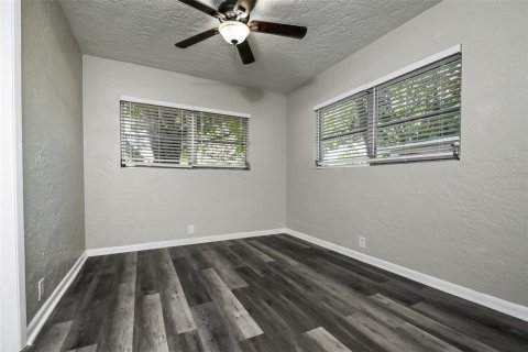 Casa en alquiler en Sarasota, Florida, 3 dormitorios, 120.68 m2 № 1591880 - foto 12