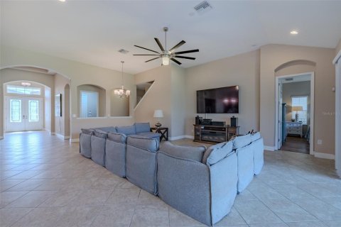 Casa en venta en Fish Hawk, Florida, 4 dormitorios, 296.54 m2 № 2201912 - foto 10