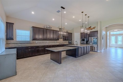 Casa en venta en Fish Hawk, Florida, 4 dormitorios, 296.54 m2 № 2201912 - foto 4