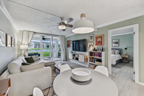 Condo in Davie, Florida, 1 bedroom № 2260091 - photo 18