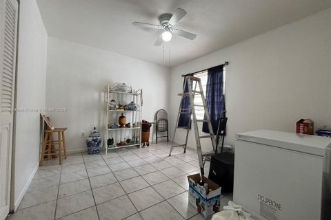 Copropriété à vendre à Miami, Floride: 2 chambres, 88.07 m2 № 1944297 - photo 7