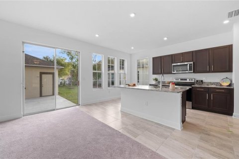 Casa en alquiler en Saint Petersburg, Florida, 3 dormitorios, 202.34 m2 № 2105409 - foto 8