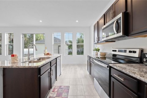 Casa en alquiler en Saint Petersburg, Florida, 3 dormitorios, 202.34 m2 № 2105409 - foto 16