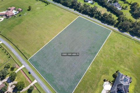 Terreno en venta en Alachua, Florida № 2142233 - foto 6