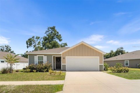Casa en venta en High Springs, Florida, 4 dormitorios, 129.69 m2 № 1919783 - foto 1