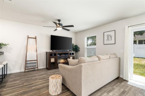 Casa en venta en High Springs, Florida, 4 dormitorios, 129.69 m2 № 1919783 - foto 9
