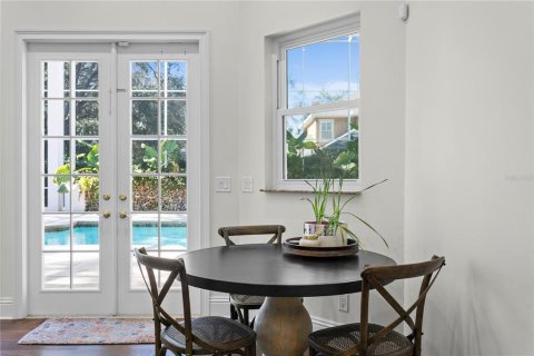 Villa ou maison à vendre à Tampa, Floride: 4 chambres, 445.19 m2 № 2200153 - photo 19