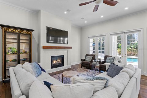 Villa ou maison à vendre à Tampa, Floride: 4 chambres, 445.19 m2 № 2200153 - photo 18