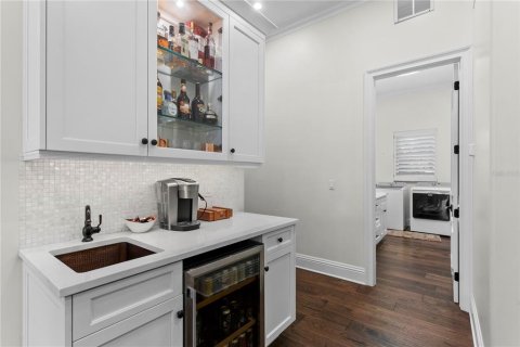 Villa ou maison à vendre à Tampa, Floride: 4 chambres, 445.19 m2 № 2200153 - photo 22