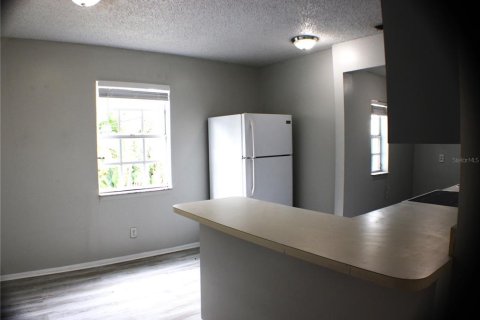 Appartement à louer à Tampa, Floride: 2 chambres, 74.32 m2 № 2399150 - photo 9
