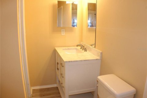 Appartement à louer à Tampa, Floride: 2 chambres, 74.32 m2 № 2399150 - photo 12