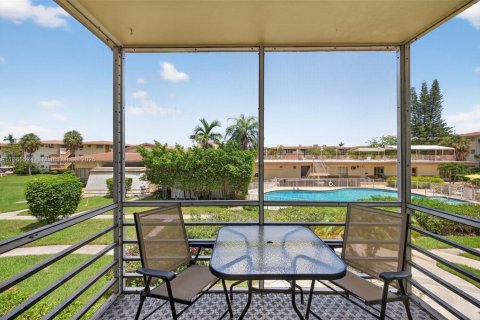 Condominio en venta en Miami, Florida, 1 dormitorio, 63.92 m2 № 2012693 - foto 18