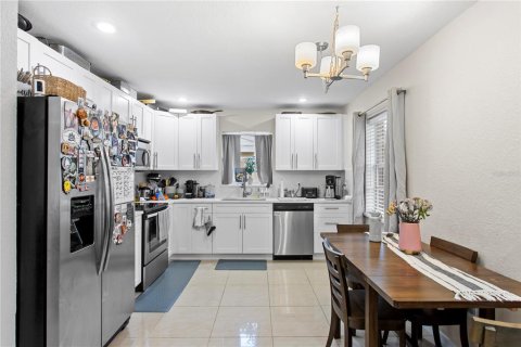 Villa ou maison à louer à Tampa, Floride: 3 chambres, 128.11 m2 № 2102312 - photo 4
