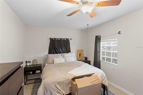Villa ou maison à louer à Tampa, Floride: 3 chambres, 128.11 m2 № 2102312 - photo 10