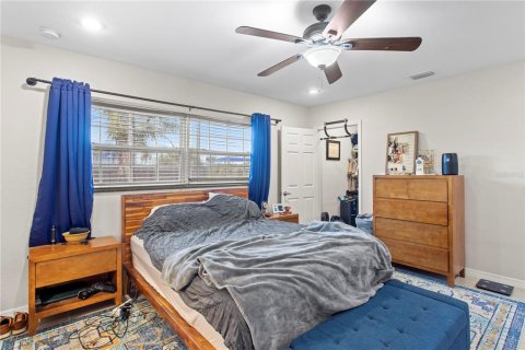 Villa ou maison à louer à Tampa, Floride: 3 chambres, 128.11 m2 № 2102312 - photo 12