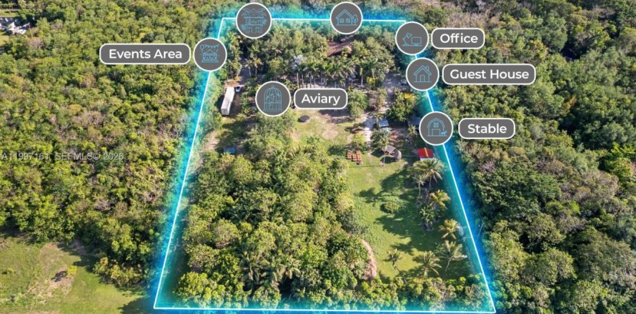 Villa ou maison à Homestead, Floride 5 chambres, 327.67 m2 № 2171937