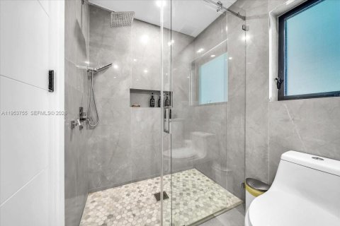 Купить виллу или дом в Холливуд, Флорида 4 спальни, 154.87м2, № 2008183 - фото 15