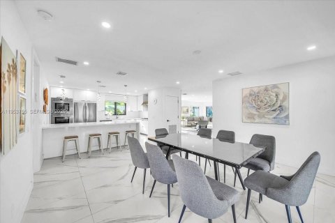 Купить виллу или дом в Холливуд, Флорида 4 спальни, 154.87м2, № 2008183 - фото 5