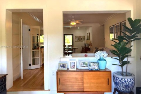 Снять в аренду виллу или дом в Майами, Флорида 3 спальни, 142.51м2, № 2005192 - фото 4